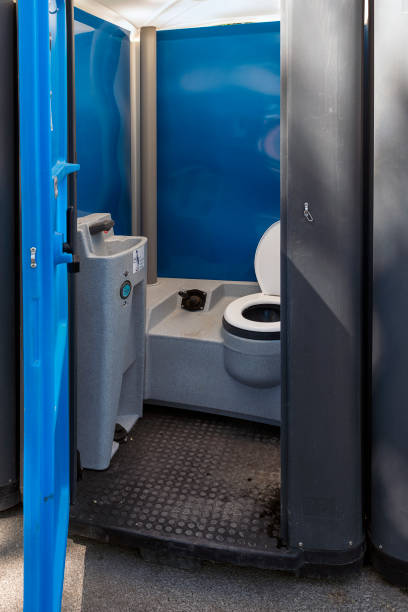 Best Porta potty rental near me  in Menonee, MI